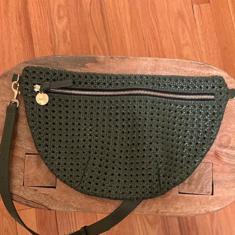 Clare V Le Grande Fanny Woven Crossbody Bag